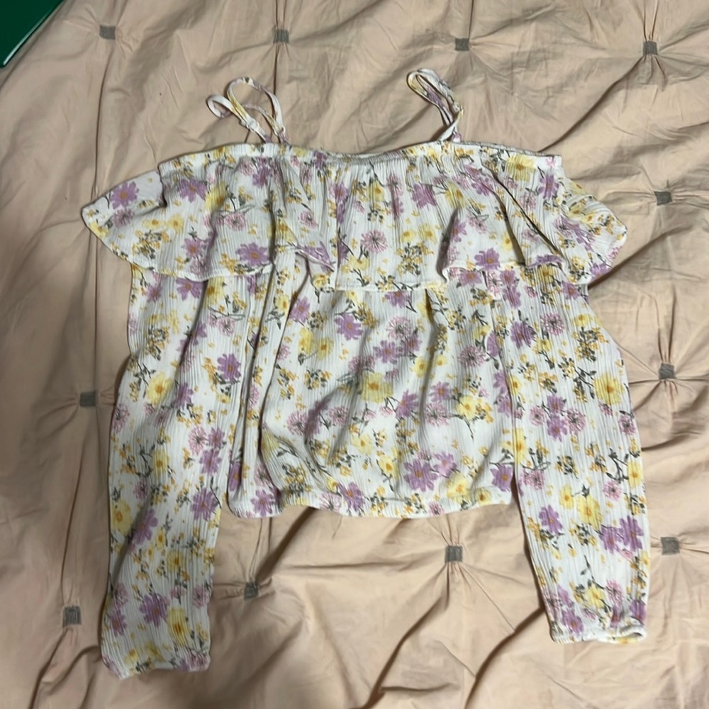 Hippie Rose Cropped Off-The-Shoulder Floral Top